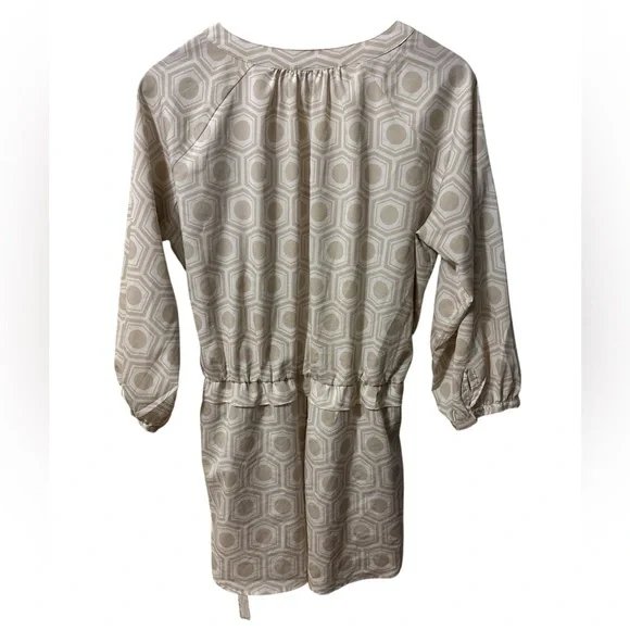 New York & Company Cream Geometric Long Sleeve Blouse - Picture 2 of 15